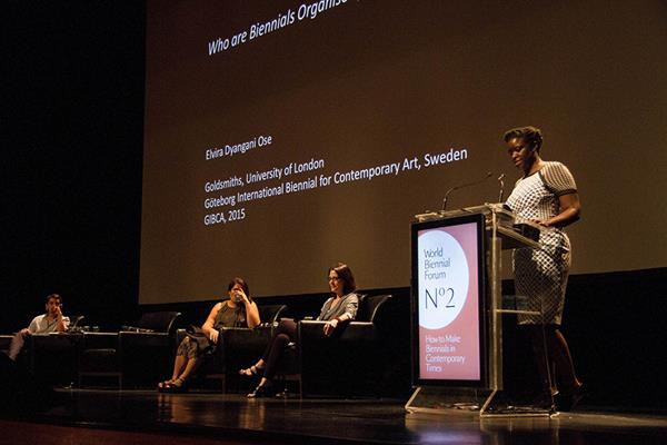 Watch the recordings of the World Biennial Forum No 2