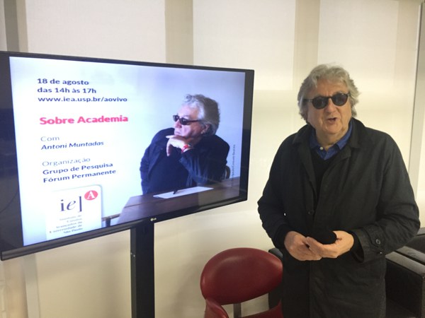 Antoni Muntadas