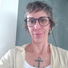 Júlia Young Picchioni