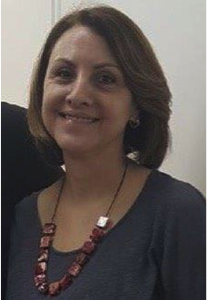 Zinia M. C. de Carvalho. 