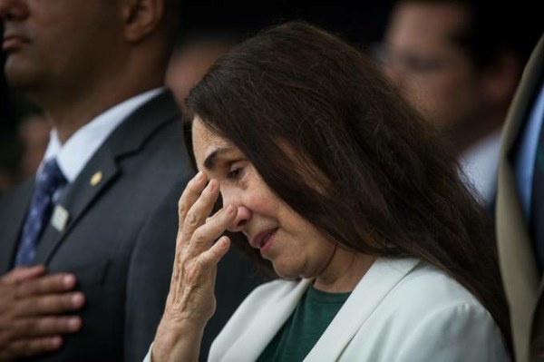 Há dois meses no governo, Regina Duarte está com medo