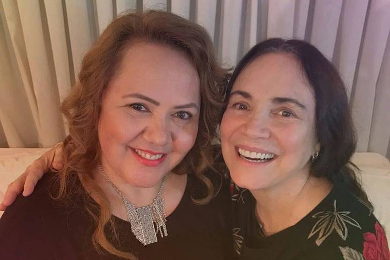 Regina Duarte convida reverenda para ser adjunta
