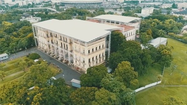 Museu Nacional assina acordo para auxiliar na reconstrução após incêndio