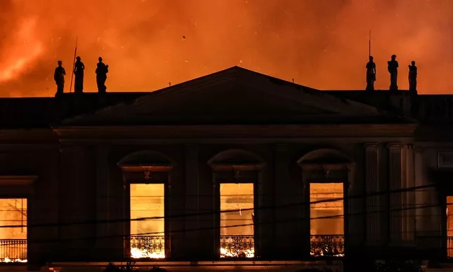 O Império contra-ataca: nova ameaça ao Museu Nacional