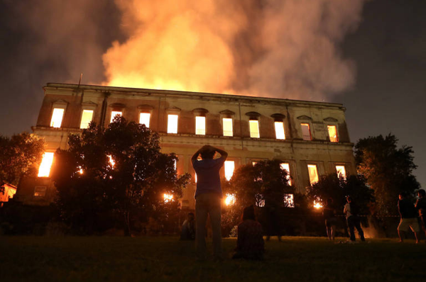 Tragédia no Museu Nacional é reflexo da constante diminuição de recursos na cultura