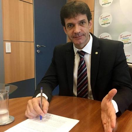 Ministro do Turismo diz que vai administrar Cultura com "emprego e renda"