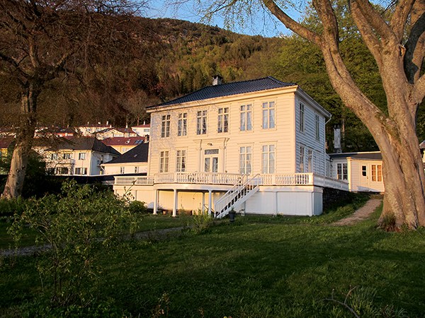  One month residency at Flaggfabrikken Center for Contemporary Art