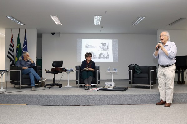  Antônio Nóbrega e Regina Silveira falam sobre Suassuna e Walter Zanini no MAC 26/09