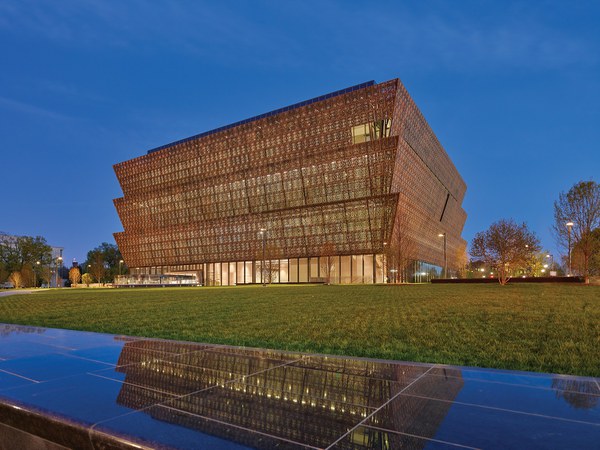 Projeto de Trump quer abolir arquitetura moderna em prédios públicos