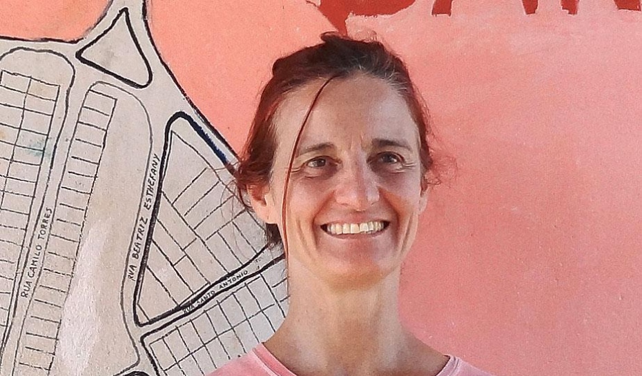 Em busca de outros espaços - Entrevista com Louise Ganz
