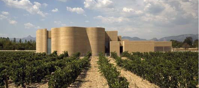 Fachada do Centro de Arte y Naturaleza