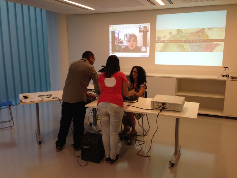 aula_fabiola_lopez_duran_CAP5832-1_22